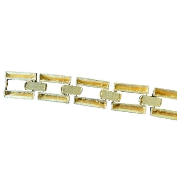 Vintage Goldtone Link Bracelet - Picture 6 of 8